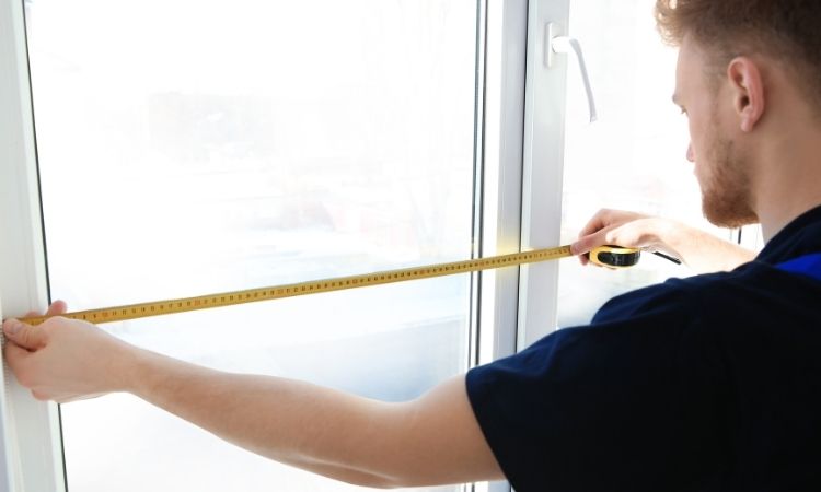 How to Measure a Window for Glass Replacement