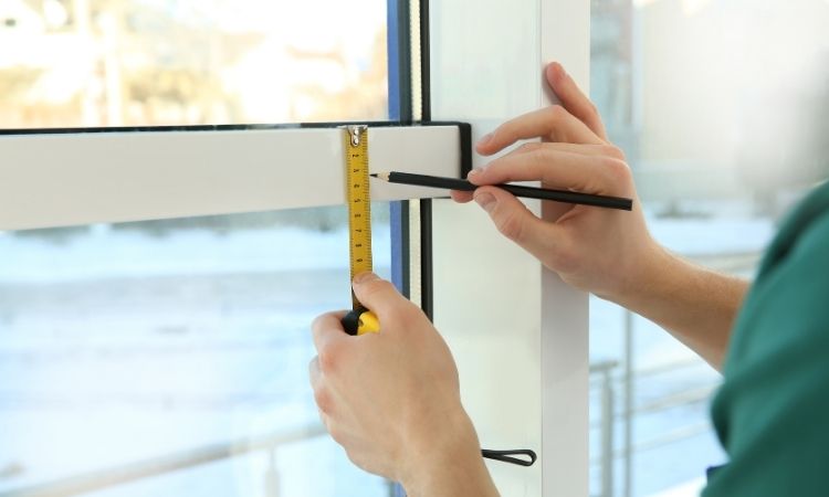 Measure a Window for Glass Replacement in Singapore